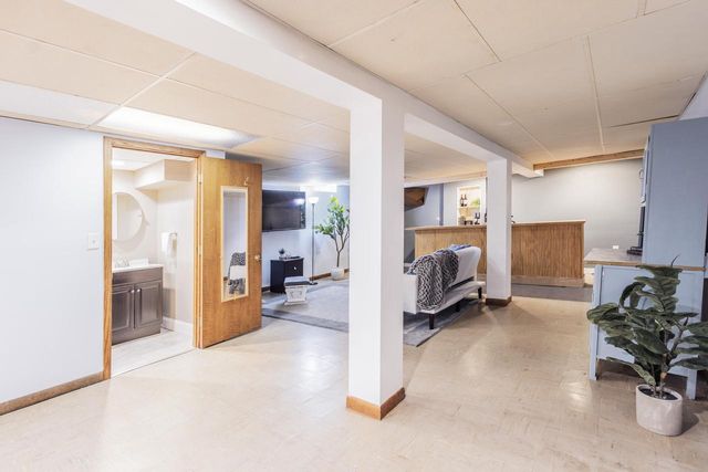 755 N 112th STREET, Wauwatosa, WI 53226