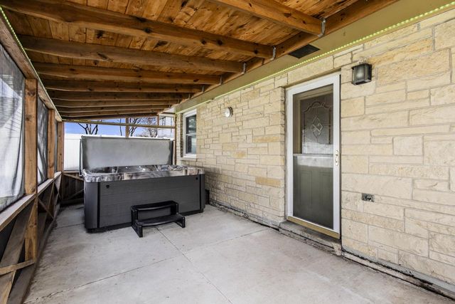 755 N 112th STREET, Wauwatosa, WI 53226