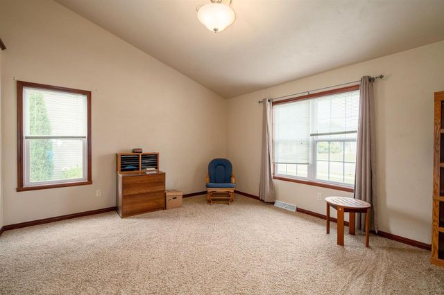 2431 BRUCE STREET, Neenah, WI 54956