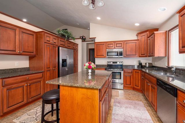 2431 BRUCE STREET, Neenah, WI 54956