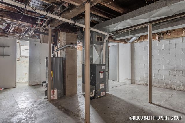 710 Verhoeks Street, Grand Haven, MI 49417