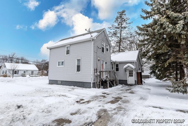 710 Verhoeks Street, Grand Haven, MI 49417