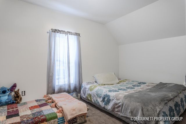 710 Verhoeks Street, Grand Haven, MI 49417