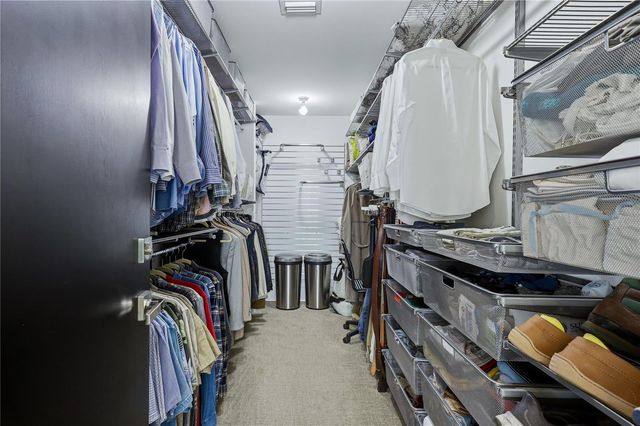 350 GOLDEN GATE POINT 51, Sarasota, FL 34236