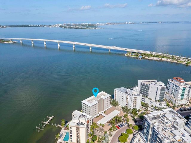 350 GOLDEN GATE POINT 51, Sarasota, FL 34236