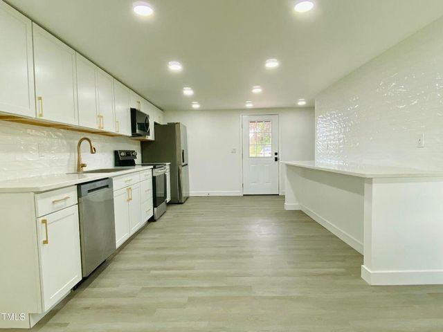 8791 Mcghees Mill Road, Semora, NC 27343