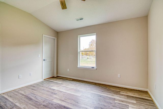 518 S Troy Avenue, Springfield, MO 65802