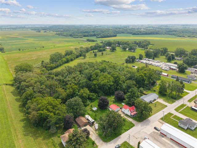 415 Jefferson Street, Carlisle, IA 50047