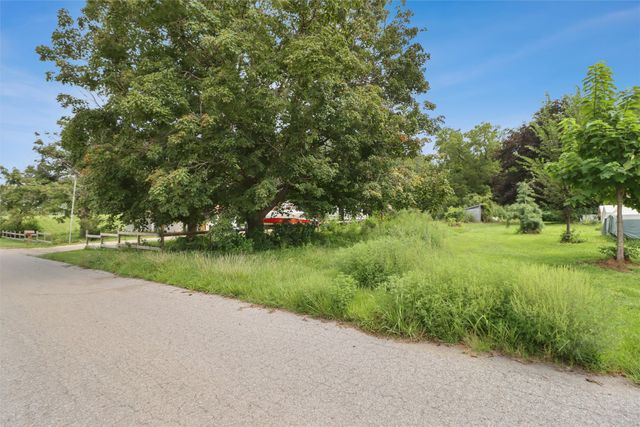 415 Jefferson Street, Carlisle, IA 50047