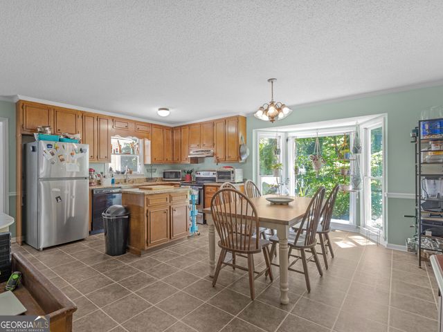 12 Crabapple Circle, Griffin, GA 30224