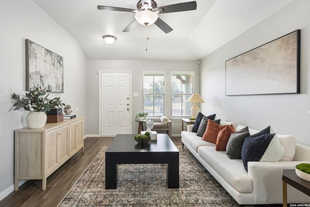 513 Melody Wind, New Braunfels, TX 78130