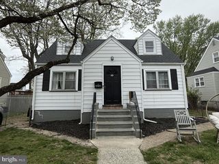 820 MARKET STREET, Mount Ephraim, NJ 08059