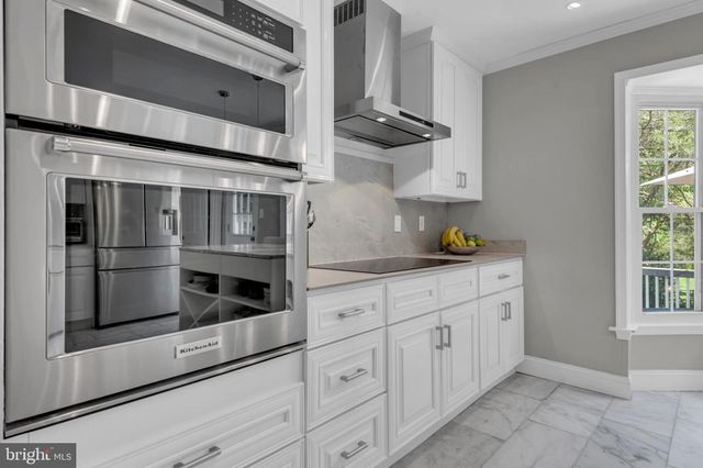 7508 PEPPERELL DR, Bethesda, MD 20817