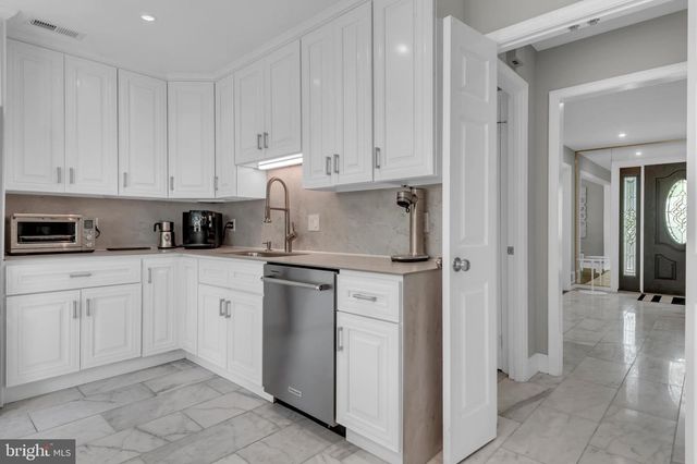 7508 PEPPERELL DR, Bethesda, MD 20817
