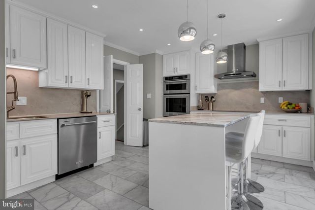7508 PEPPERELL DR, Bethesda, MD 20817