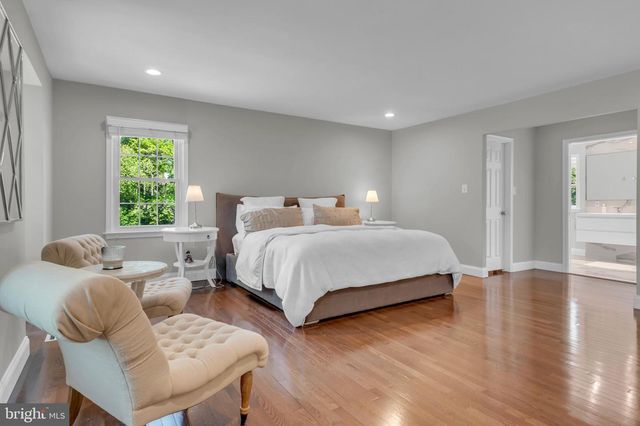 7508 PEPPERELL DR, Bethesda, MD 20817