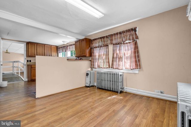 19 HIGH ST, Allentown, NJ 08501