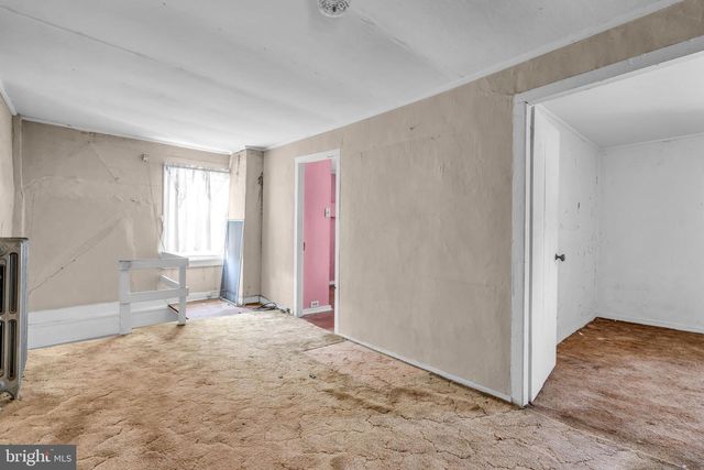 19 HIGH ST, Allentown, NJ 08501