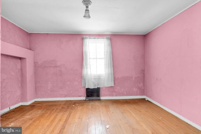 19 HIGH ST, Allentown, NJ 08501
