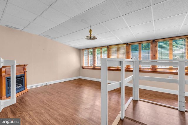 19 HIGH ST, Allentown, NJ 08501