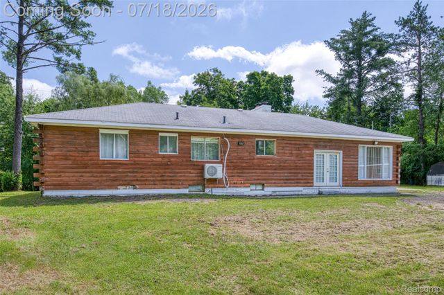46495 North Avenue, Macomb Township, MI 48042