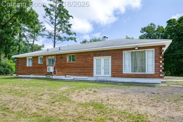 46495 North Avenue, Macomb Township, MI 48042