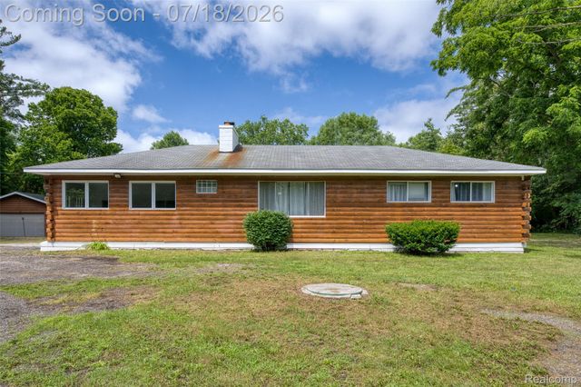 46495 North Avenue, Macomb Township, MI 48042