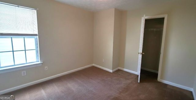 4915 Lakebrooke Run, Stone Mountain, GA 30087