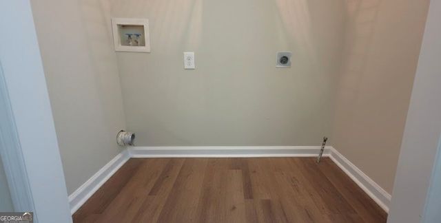 4915 Lakebrooke Run, Stone Mountain, GA 30087