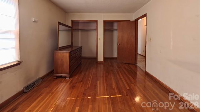 2410 Harris Henrietta Road, Mooresboro, NC 28114