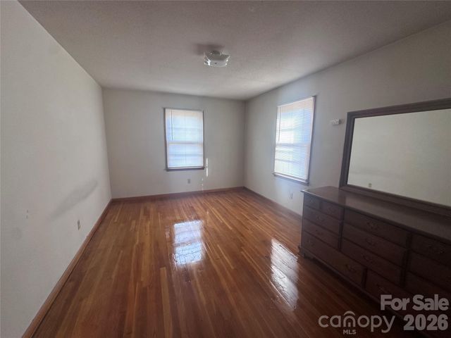 2410 Harris Henrietta Road, Mooresboro, NC 28114