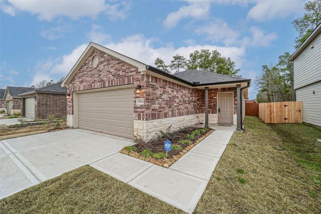 1903 Brushy Cedar Drive, Conroe, TX 77301