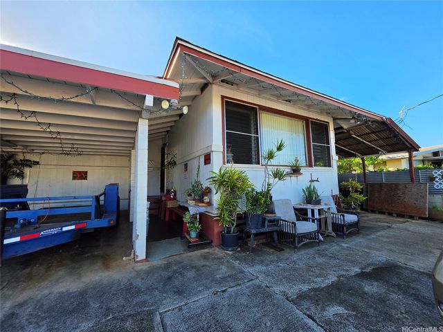 94-1229 Kahuanui Street, Waipahu, HI 96797