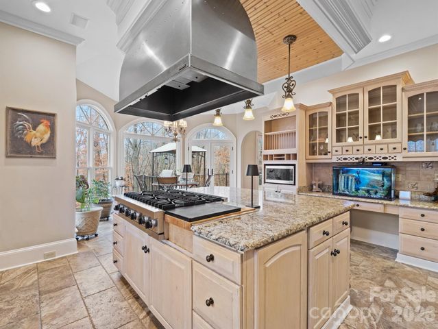 1090 N Saunders Drive, Catawba, NC 28609