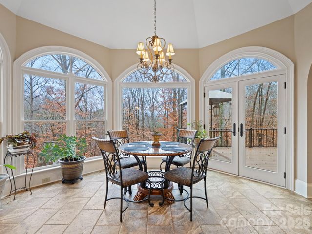 1090 N Saunders Drive, Catawba, NC 28609
