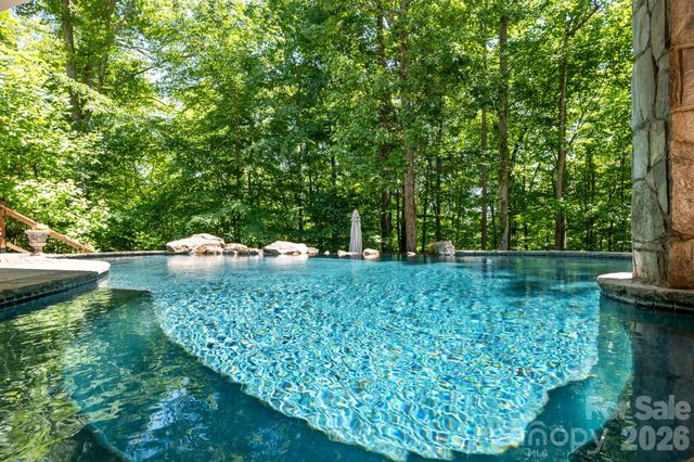 1090 N Saunders Drive, Catawba, NC 28609