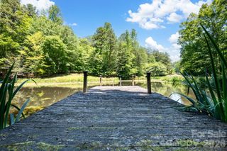 1090 N Saunders Drive, Catawba, NC 28609