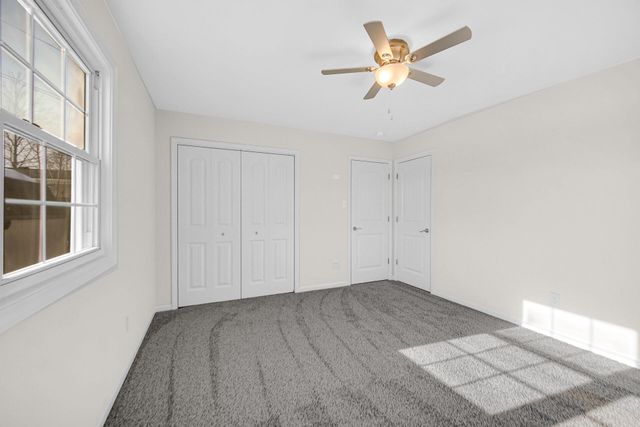 372 Raven Court, Valparaiso, IN 46385