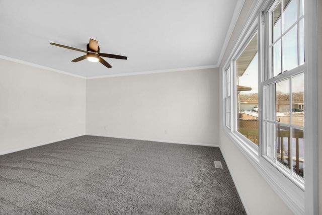 372 Raven Court, Valparaiso, IN 46385