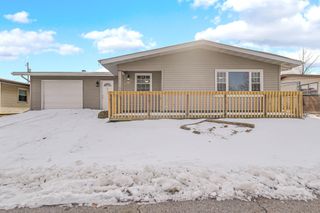 372 Raven Court, Valparaiso, IN 46385