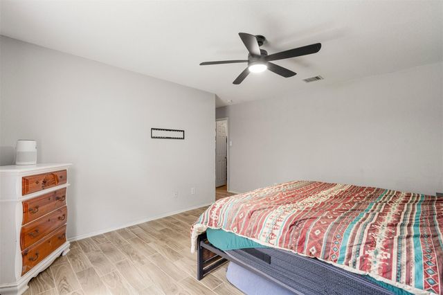340 Feathergrass DR, Buda, TX 78610