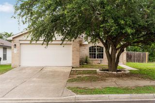 340 Feathergrass DR, Buda, TX 78610