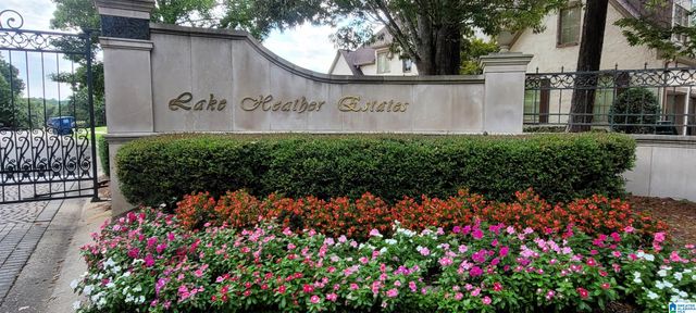 2000 LAKE HEATHER DRIVE, Hoover, AL 35242