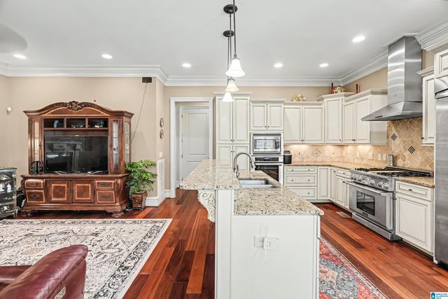 2000 LAKE HEATHER DRIVE, Hoover, AL 35242