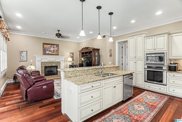 2000 LAKE HEATHER DRIVE, Hoover, AL 35242