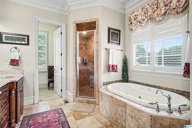 2000 LAKE HEATHER DRIVE, Hoover, AL 35242