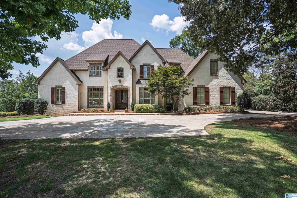 2000 LAKE HEATHER DRIVE, Hoover, AL 35242
