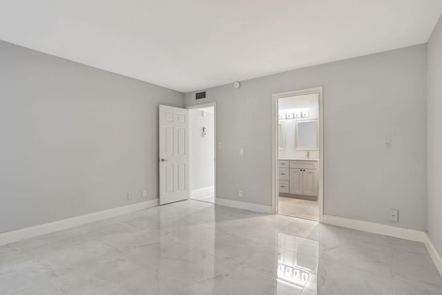 2202 Lucaya Bend G2, Coconut Creek, FL 33066