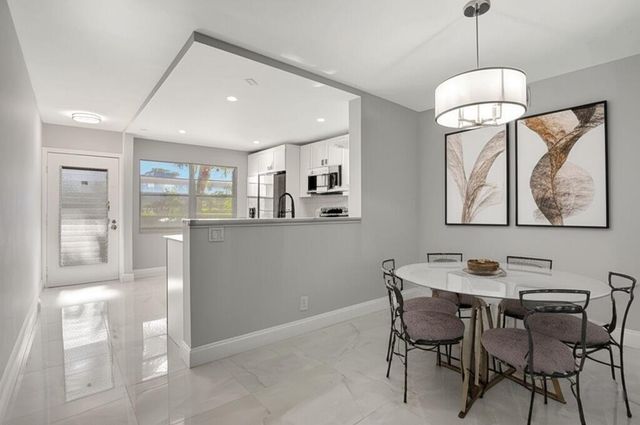 2202 Lucaya Bend G2, Coconut Creek, FL 33066