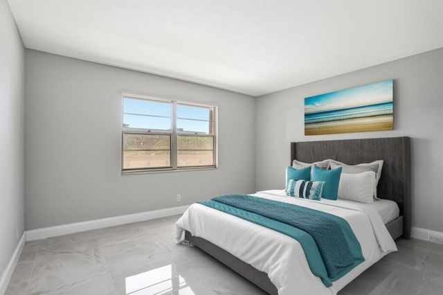 2202 Lucaya Bend G2, Coconut Creek, FL 33066